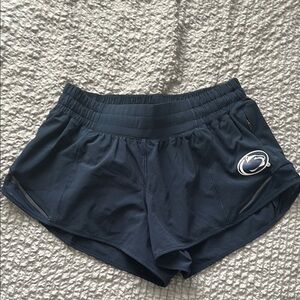 Lululemon Hotty Hot 2.5 Shorts Penn State